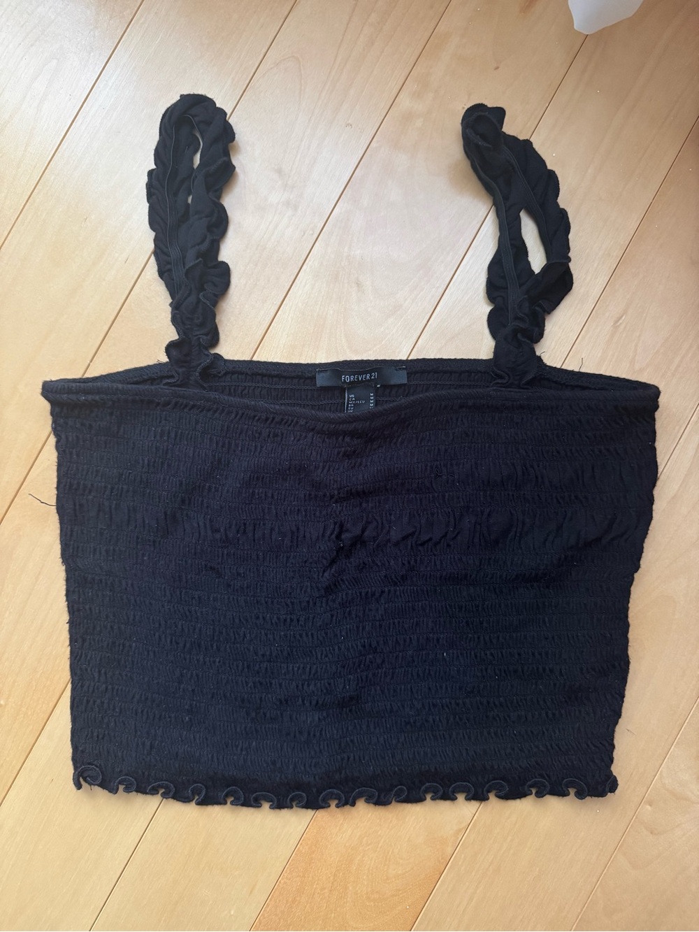 Women’s FOREVER 21 Black Crop Tank (M)